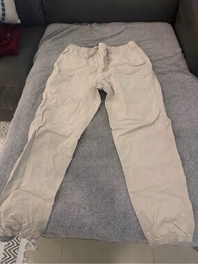 Old Navy Men's Khaki Drawstring Joggers